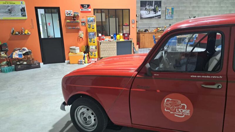 Half-day tours (without a driver) in a Renault 4L - Key Points
