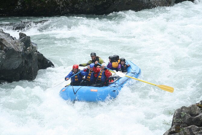 Half Day Two Canyon Six Mile Creek Whitewater Rafting - The Guides Role and Safety Measures