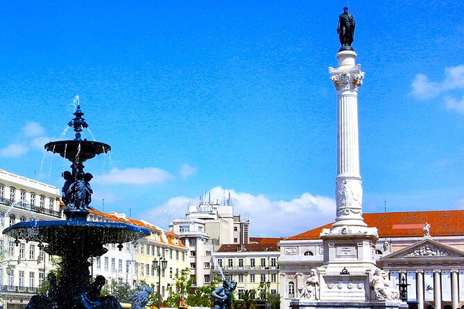 Half-Day Walking Tour about the African Presence in Lisbon - Praça do Comércio: A Site of Historical Significance