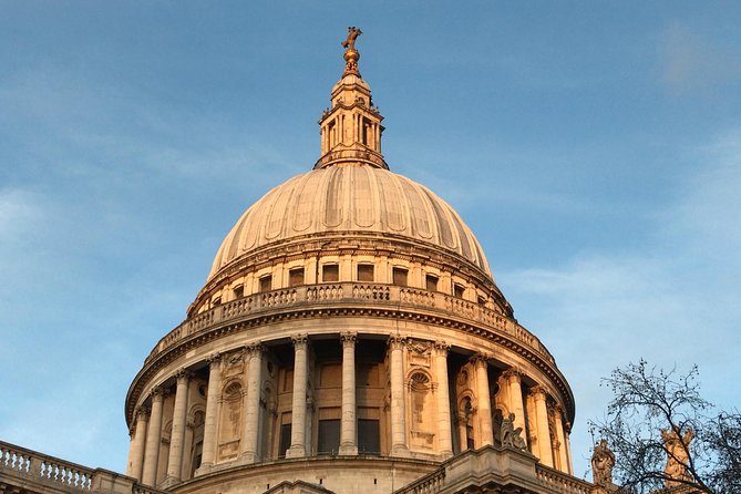 Half Day Walking Tour of Traditional London by Walking & Public Transportation - The Political Significance of 10 Downing Street