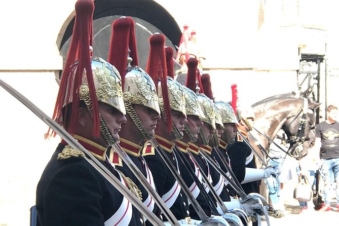 Half Day Walking Tour of Traditional London by Walking & Public Transportation - Discovering St. Paul’s Cathedral and the Tower of London