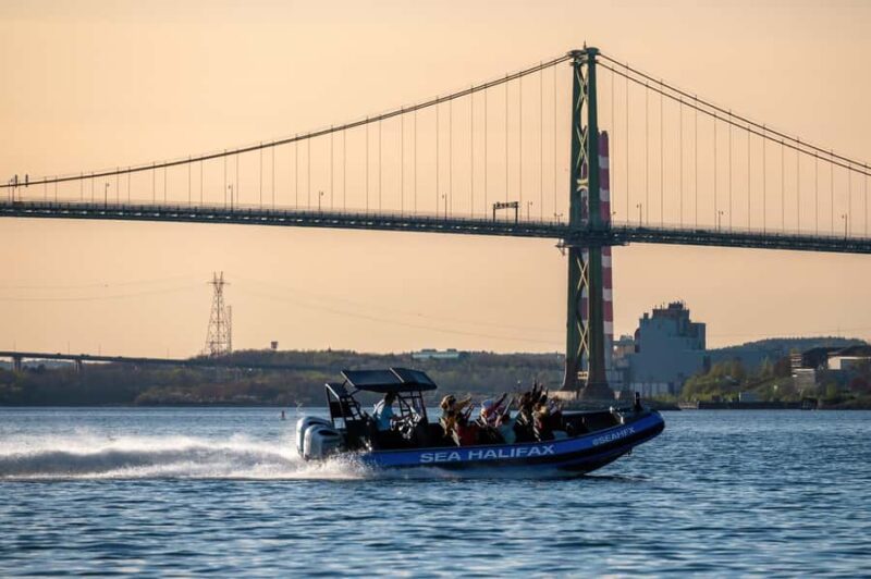 Halifax: 50-Minute Boat Tour of the Harbour - Halifax: 50-Minute Boat Tour of the Harbour