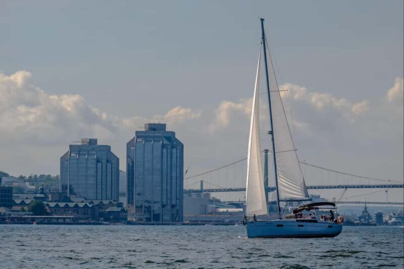Halifax: Best of Halifax Harbour Tour - Starting Point: J Farwell Sailing Tours in Downtown Halifax