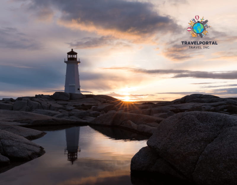 Halifax: Guided tour to Peggy's Cove, Lunenburg & - Explore Iconic Coastal Towns on a Private Halifax Day Trip