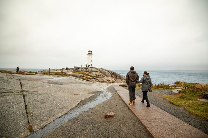 Halifax Premium Tour: Peggy's Cove, Citadel & Titanic Cemetery - Booking, Flexibility, and Tour Conditions