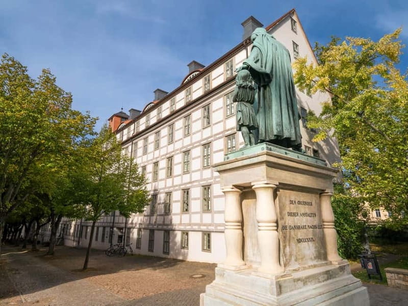 Halle (Saale) : Halle Card 2-Tages-Ticket - Exploring Halles Historic Old Town with a Guided Tour