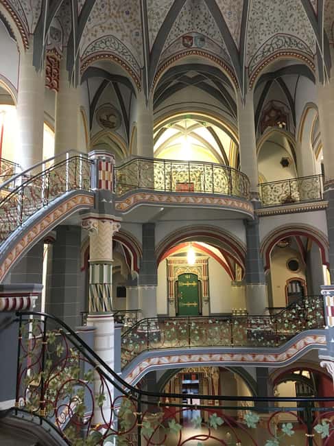 Halle (Saale): The Court Tour - Explore Halle’s Dazzling District Court Building