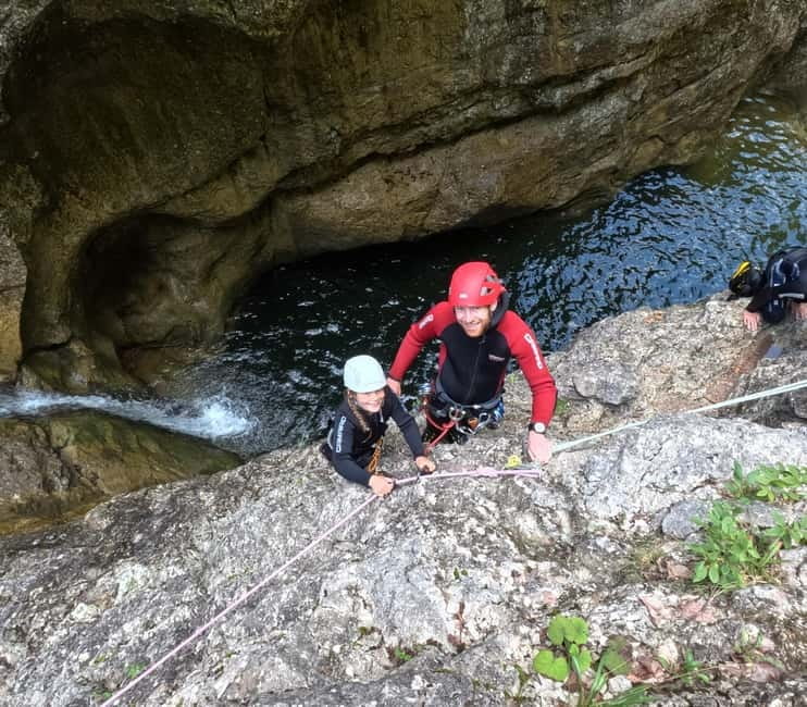 Hallein: Canyoning Almbach with transfer from Kaprun - Exciting Canyoning Adventure in Almbach with Transfer from Kaprun