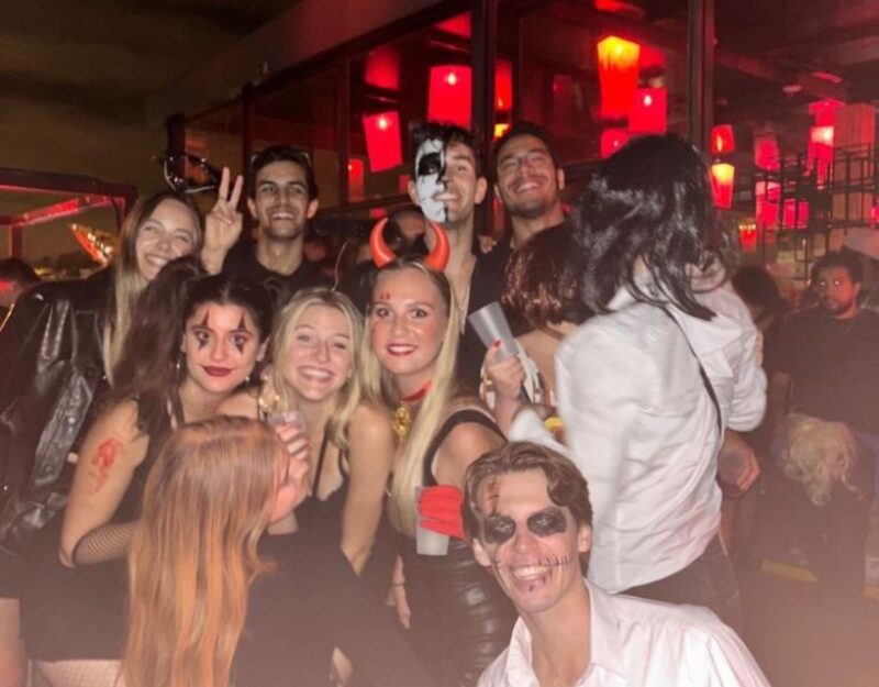 Halloween Haunts: Lisbon Pub Crawl Experience - Included Activities and Extras