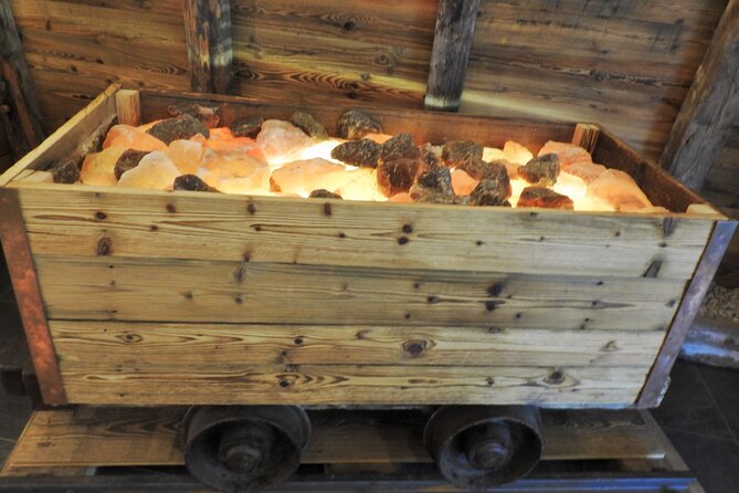 Hallstatt and Salt Mines Small-Group Tour from Salzburg - The Guide’s Role and Tour Pacing