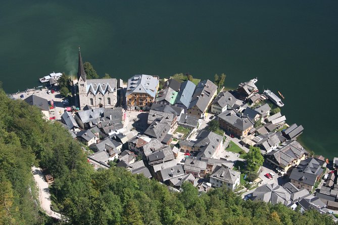 Hallstatt Day Trip from Vienna With Skywalk Lift Option - Scenic Stops and Relaxing Breaks
