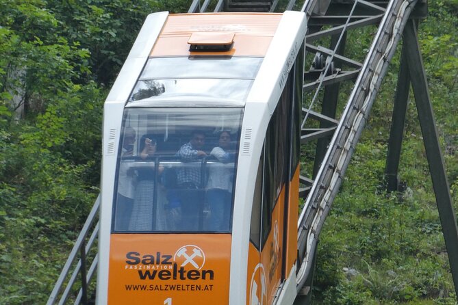 Hallstatt Private highlights full-Day Tour from Salzburg - Exploring Hallstatts Historic Village and Its Architectural Charm