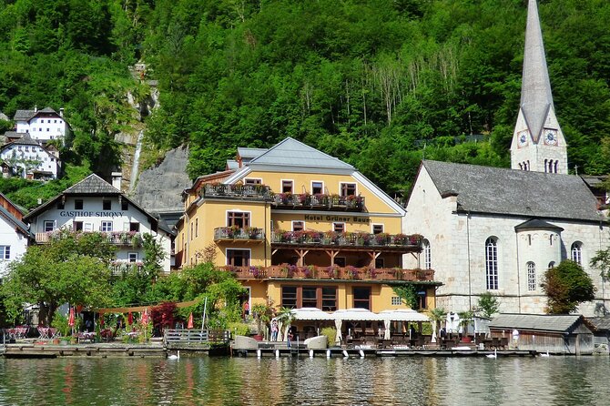 Hallstatt Private Walk Tour With A Professional Guide - Scenic and Cultural Landmarks on the Walk