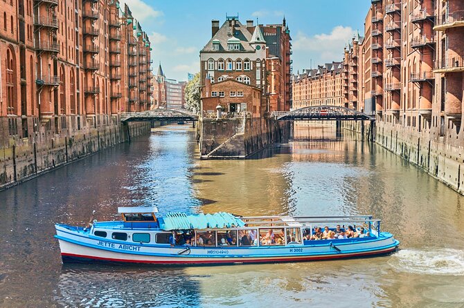 Hamburg: 1-hour harbor tour - Practical tips for booking and attending this harbor tour