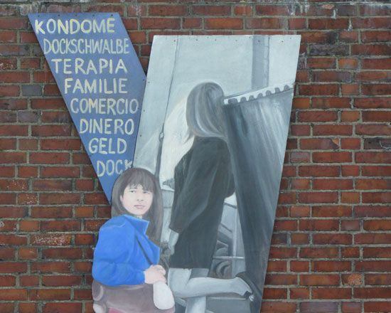 Hamburg: 2-Hour Tour Along the Elbe - Discovering Hamburg’s Historic Landmarks Along the Elbe