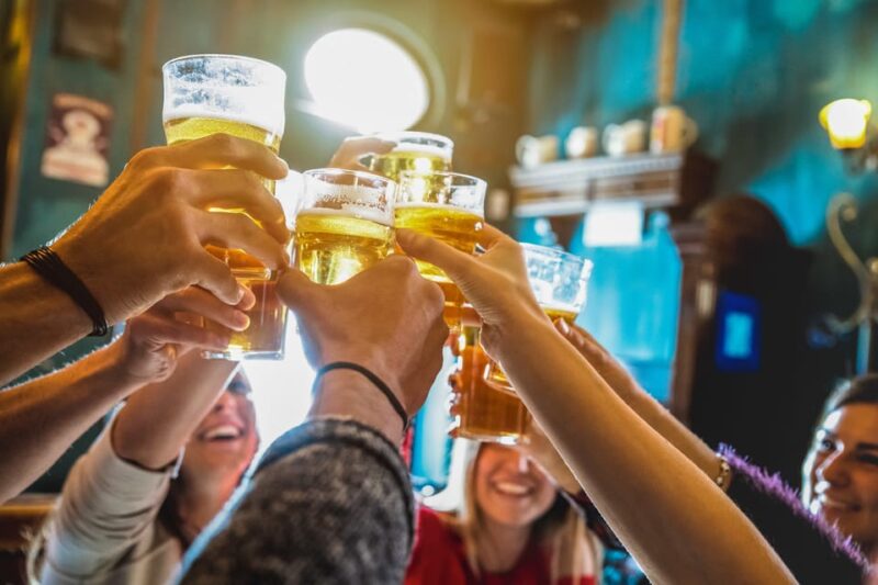 Hamburg: 2 Nights PubCrawl Party through the Reeperbahn - The Guides and Group Atmosphere