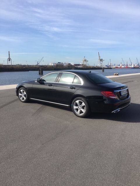 Hamburg: 3-Hour Limousine Tour with Driver-Guide - Who Will Appreciate This Tour Most?