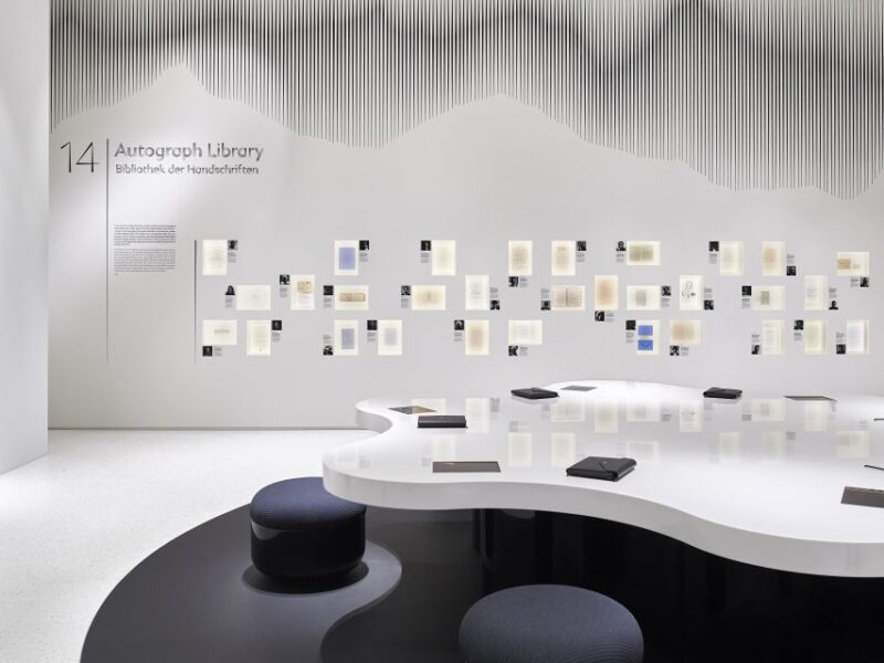 Hamburg: Admission Ticket The MONTBLANC HAUS - Discovering Iconic Handwritings of Famous Figures
