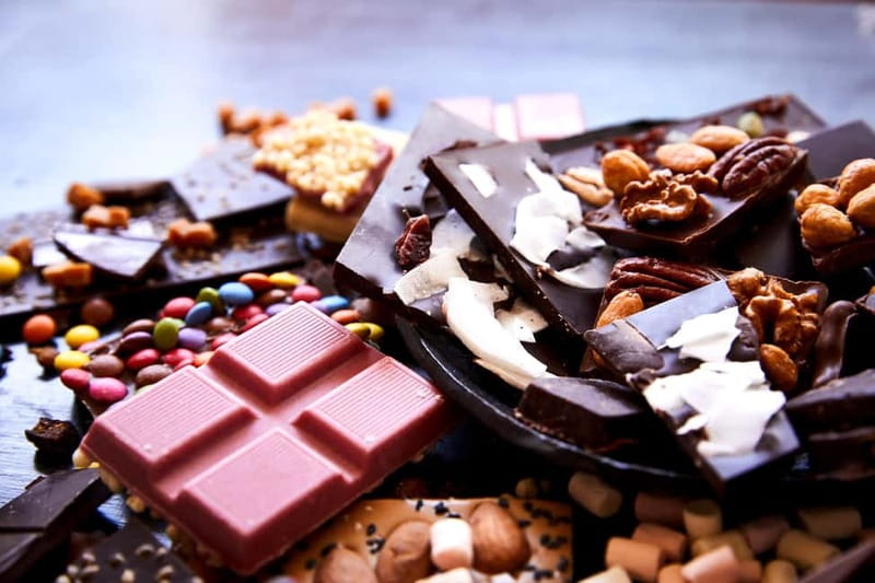 Hamburg: Chocoversum Guided Tour with Tastings - Key Points