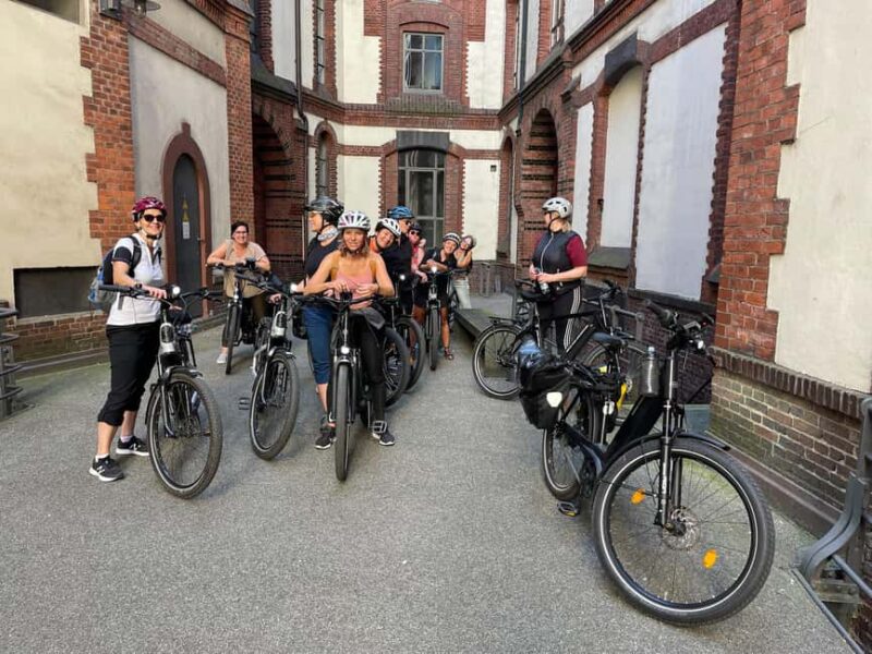 Hamburg: Der Hakuna Tag - Rest and Reflections in Ebertallee and Tarpenbek