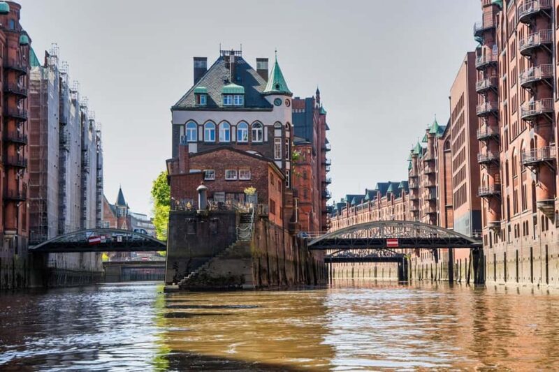 Hamburg: Discovery Tour - Westfieldcenter to Elbphilharmonie - The Architectural Marvel of Elbphilharmonie and Its Views