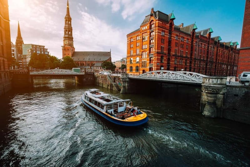 Hamburg: Grand Harbor Tour by Traditional Barge - Exploring Hamburg’s Iconic Cruise Ships