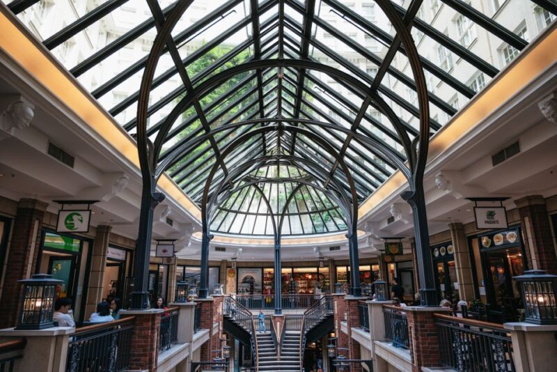 Hamburg: Guided Walking Tour for Magic Fans - Finishing at Krameramtsstuben with Final Tales