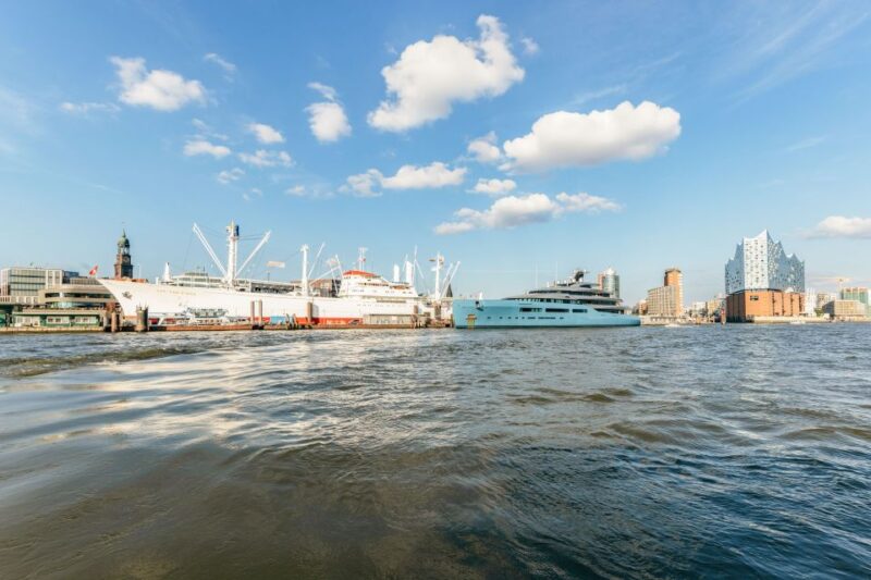 Hamburg: Harbor Cruise with Wine and Cheese - The Guide: Insightful and Approachable Commentary