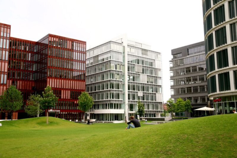 Hamburg: Hop-On Hop-Off Bus City Tour - Line F - Potential Limitations and Tips for Tour Participants