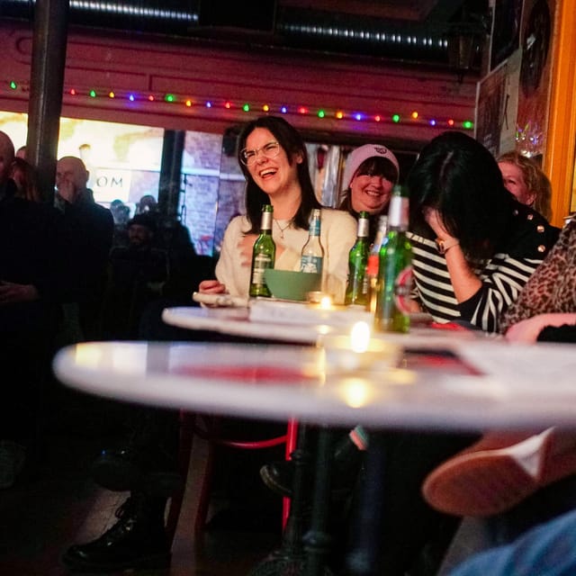 Hamburg: Moin Comedy Club Stand Up Comedy Live Show Ticket - The Comedy Lineup and Audience Experience