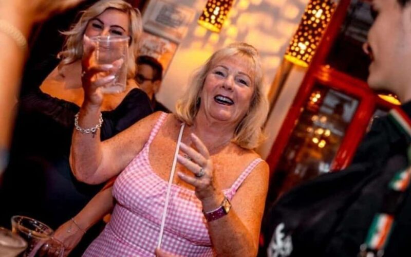 Hamburg New Years Eve Pub Crawl Hidden Bars, VIP Club Entry - Practical Details: Meeting, Duration, and Restrictions