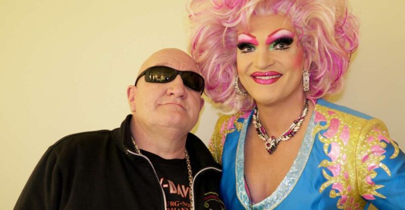 Hamburg: Original Kiez Tour in German with Eddy Kante - From the Heart of St. Pauli: Key Stops and Stories