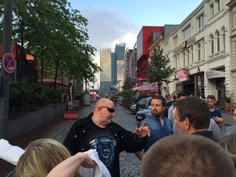 Hamburg: Original Kiez Tour in German with Eddy Kante - Exploring Biker Gangs and Neighborhood Changes