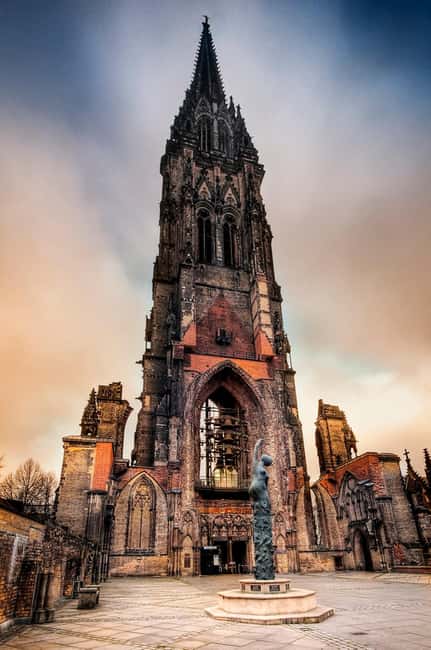 Hamburg: Private City Highlights Walking Tour - Key Points