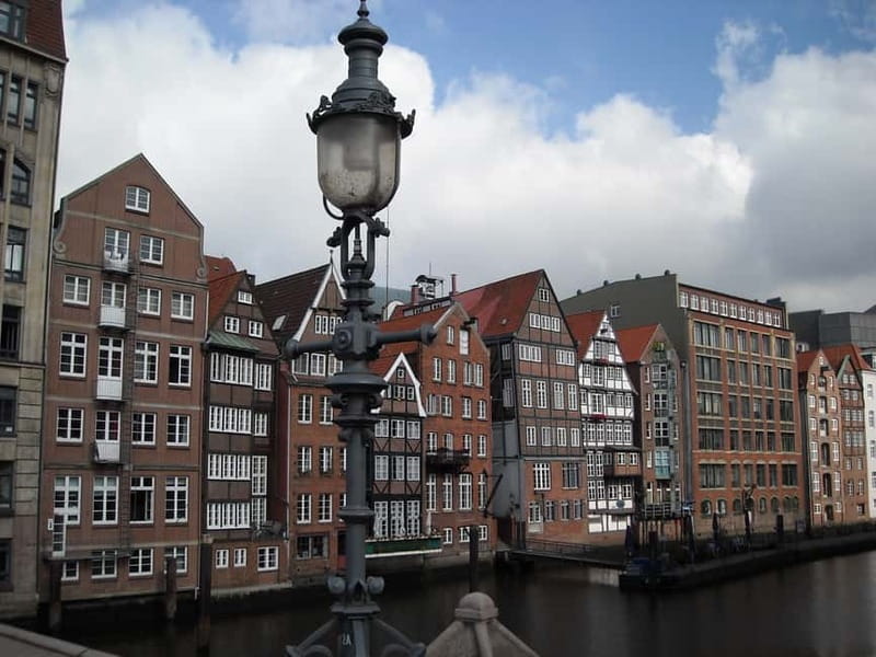 Hamburg: Private Driving Tour with Local Guide 5 hrs - Practical Details and Inclusions
