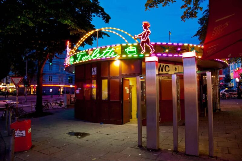 Hamburg: Private Reeperbahn Guided Walking Tour - Key Points