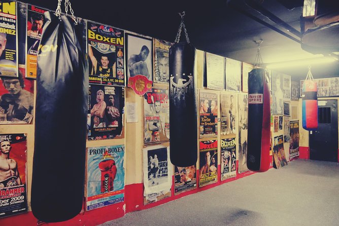 Hamburg Reeperbahn Tour with a Guide - Practical Details and Booking Tips