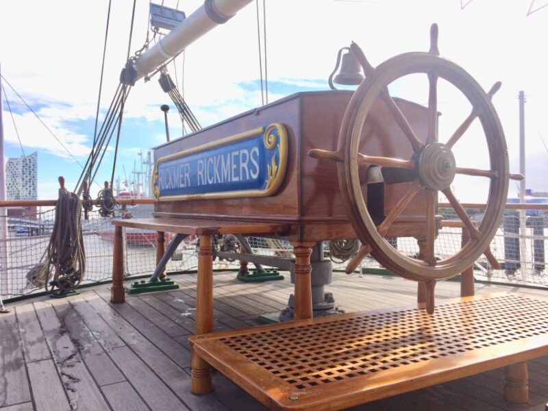 Hamburg: RICKMER RICKMERS Museum Entry Ticket - The Story of the RICKMER RICKMERS Building in Hamburg’s Port