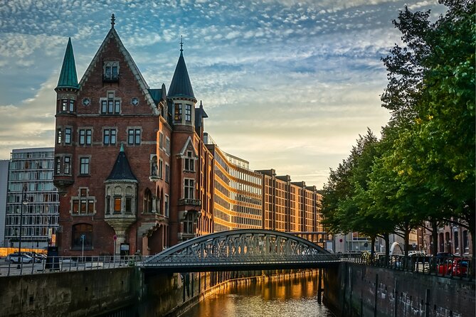 Hamburg Scavenger Hunt and Highlights Self-Guided Tour - Who Will Enjoy This Tour Most