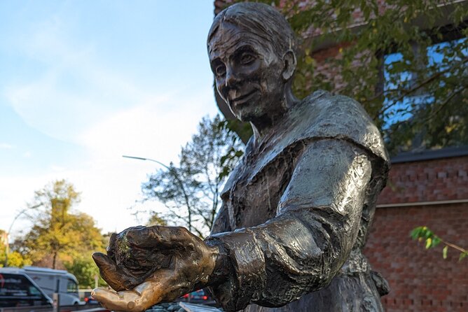 Hamburg Scavenger Hunt and Sights Self-Guided Tour - What Past Participants Say About the Hamburg Scavenger Hunt