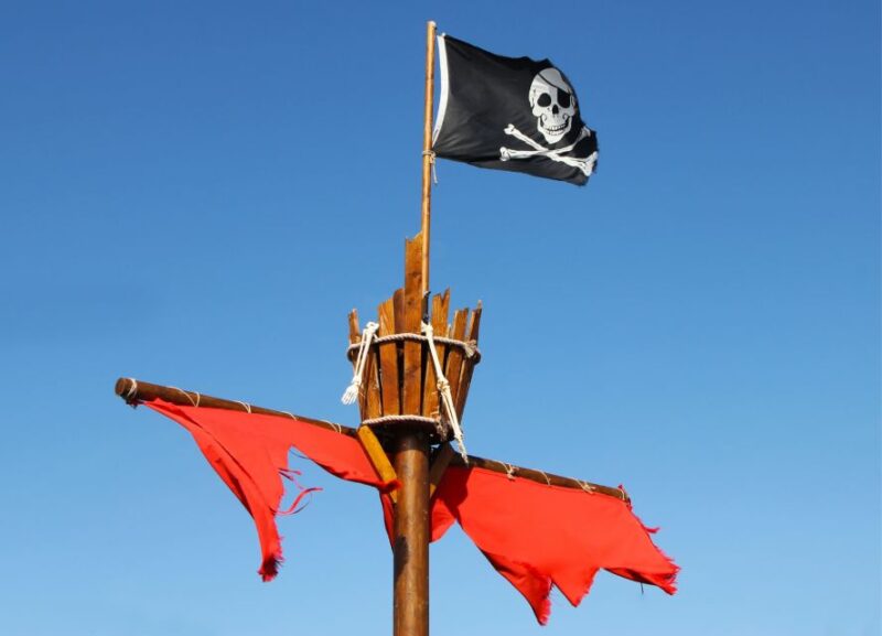 Hamburg: Scavenger Hunt Self-Guided Tour for Children - Key Points