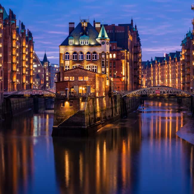 Hamburg: Speicherstadt, Elbphilharmonie Plaza & Boat Cruise - Walking Tour of the Speicherstadt’s Historic Warehouses
