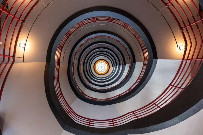 Hamburg: Speicherstadt, Elbphilharmonie Plaza & Boat Cruise - Scenic Boat Cruise on Hamburg’s Largest Harbor