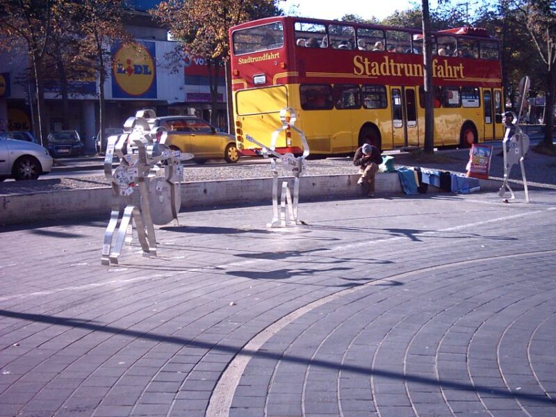 Hamburg: St. Pauli 1.5-Hour Tour - Overall Value and Suitability