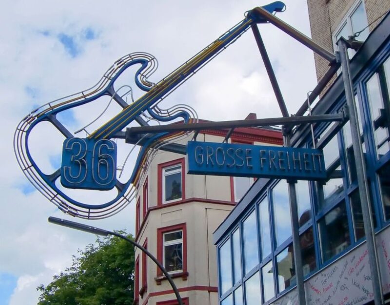 Hamburg: St. Pauli (18+) Private Guided Walking Tour - Inside the Red-light District and Herbertstraße