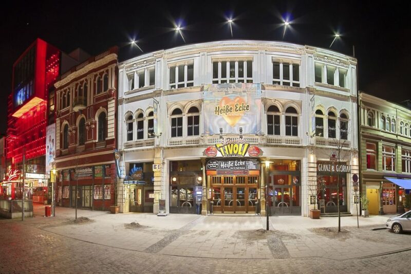 Hamburg: St. Pauli Highlights Guided Tour with Beer for 18+ - Visit the Iconic Davidwache Police Station and Other Landmarks