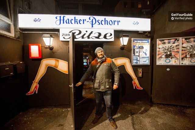 Hamburg: St. Pauli Red Light District Tour - The Experience for Different Types of Visitors