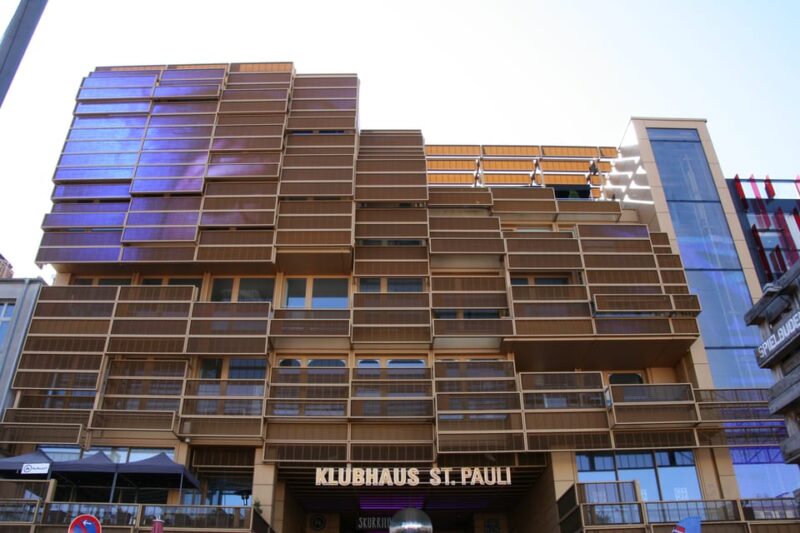 Hamburg: St. Pauli Walking Tour with Live Music - Practical Aspects: Accessibility, Language, and Cancellation Policy