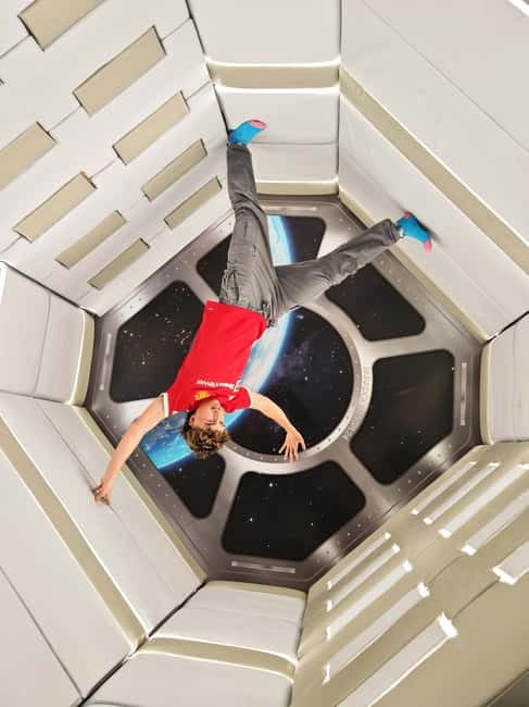 Hamburg: Ticket for the Paradox Museum - Exploring Hamburg’s Paradox Museum: A Playful Venue on Alter Wall