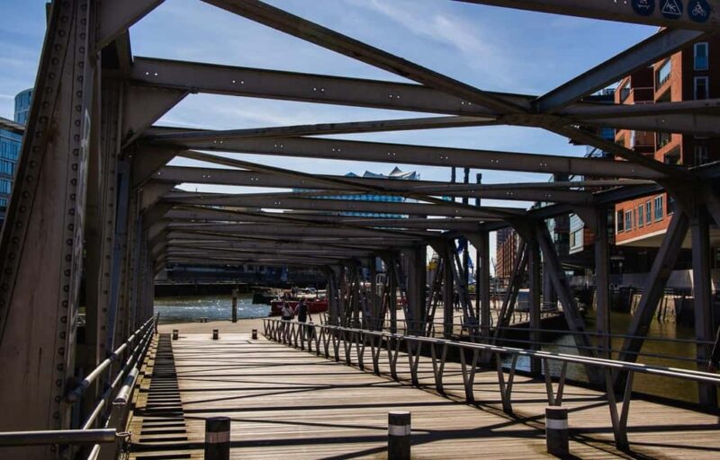 Hamburg: Westfield, Speicherstadt & Elbphilharmonie Tour - Practical Details and Accessibility